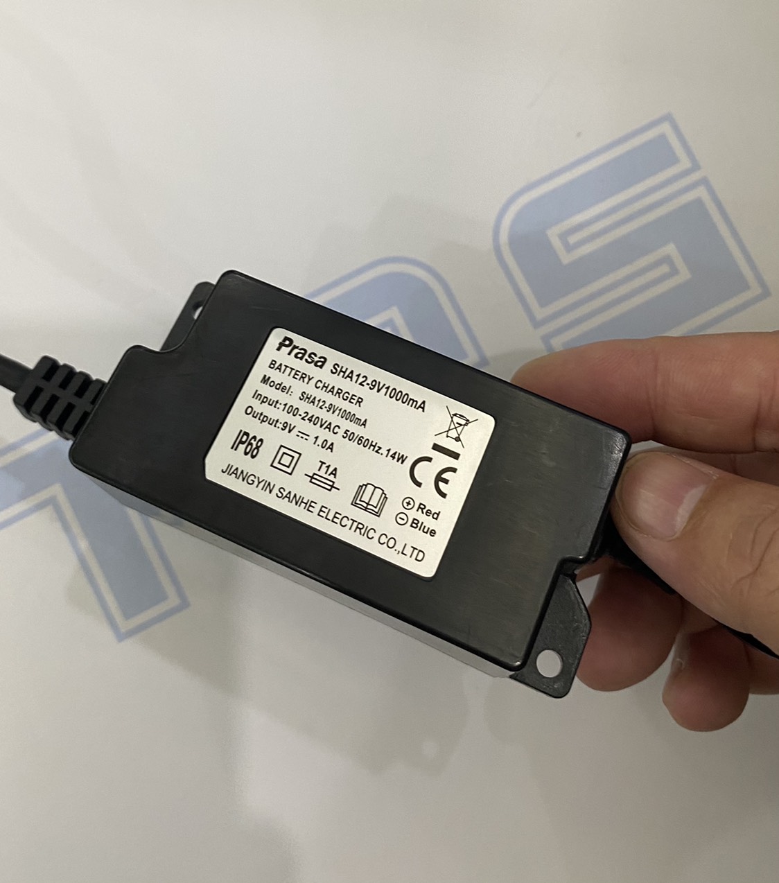 Sạc 9V/1000A đầu cân WSS